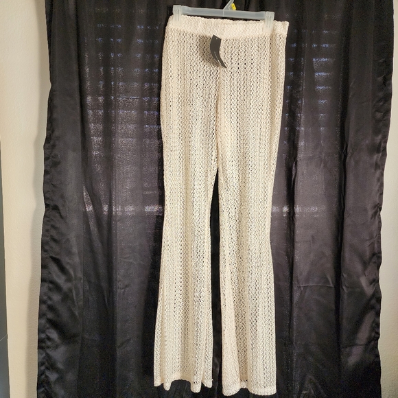 "Got It Like That" Crochet Flared Pants - Picture 2 of 6